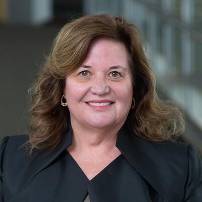 Diane Schwarz Headshot square Diane Schwarz Headshot square